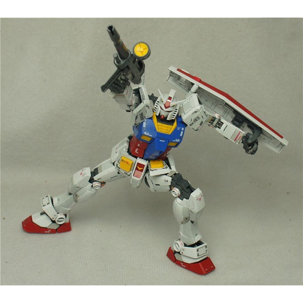 RX 78-2 Gundam Ver 3.0 - Gundam - MG 1/100 - Bandai